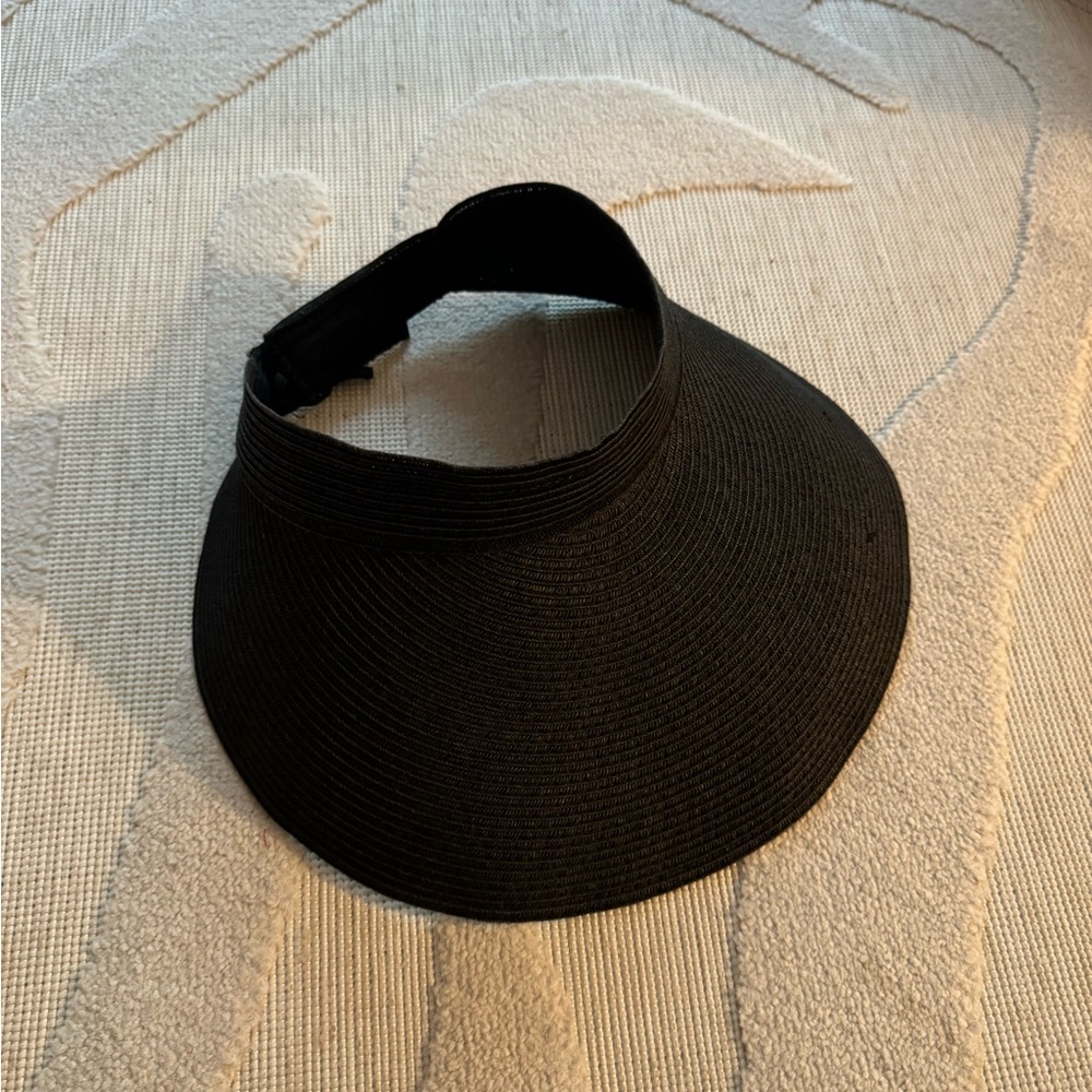 Visor - image 1